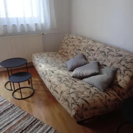 V Klancu